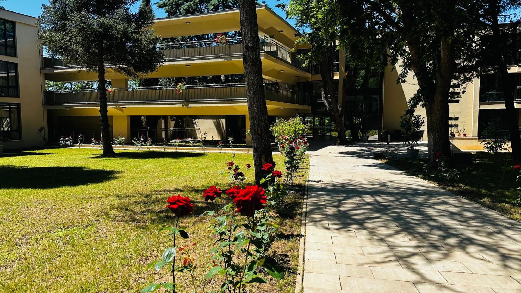 Queen Nelly Park Kiten  Exterior foto